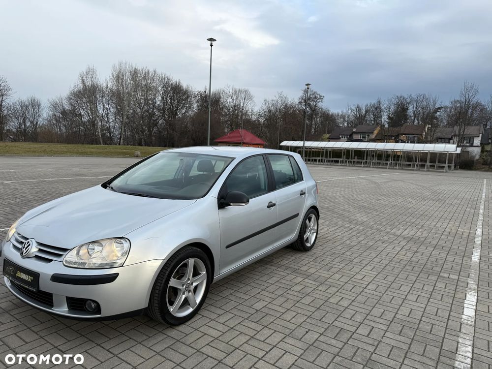 Volkswagen Golf 1.9 TDI DPF Edition BlueMotion - 8