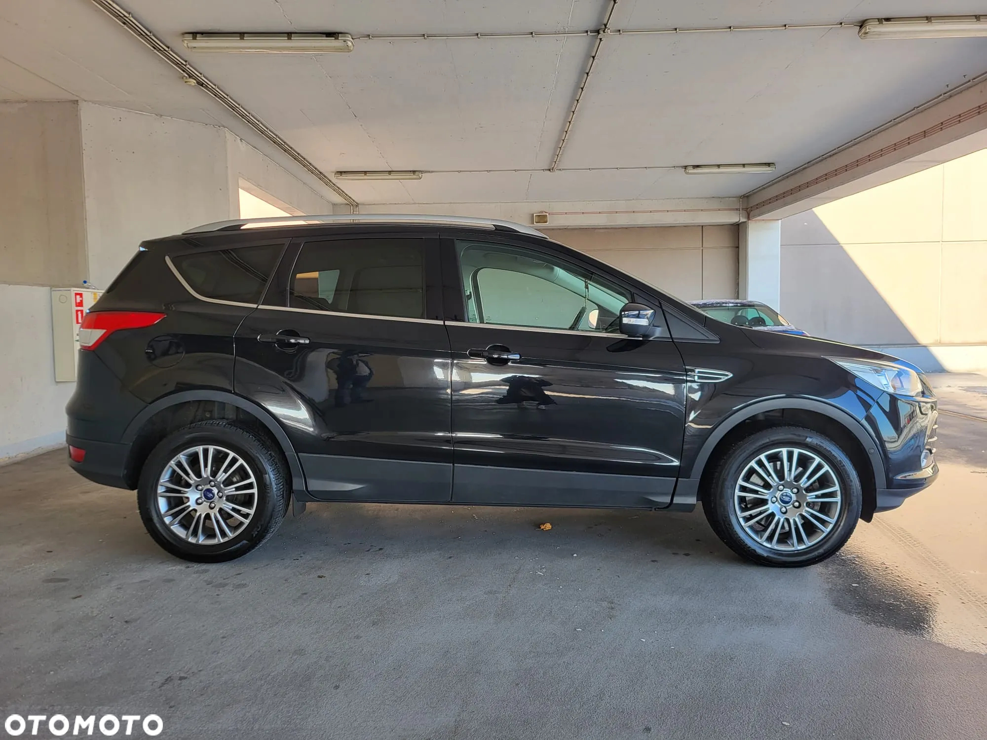 Ford Kuga 2.0 TDCi 4WD Titanium - 9