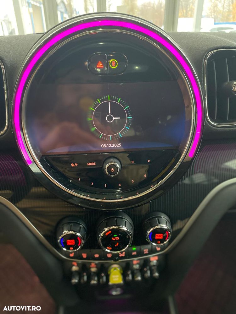 Mini Countryman - 15