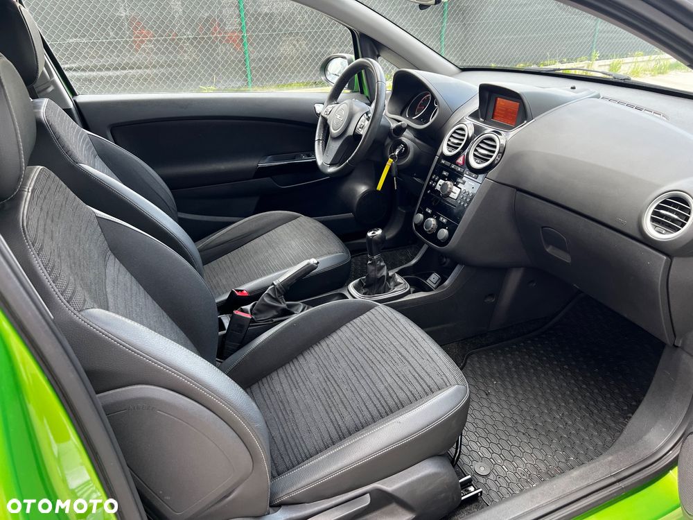 Opel Corsa 1.4 Color Edition - 19