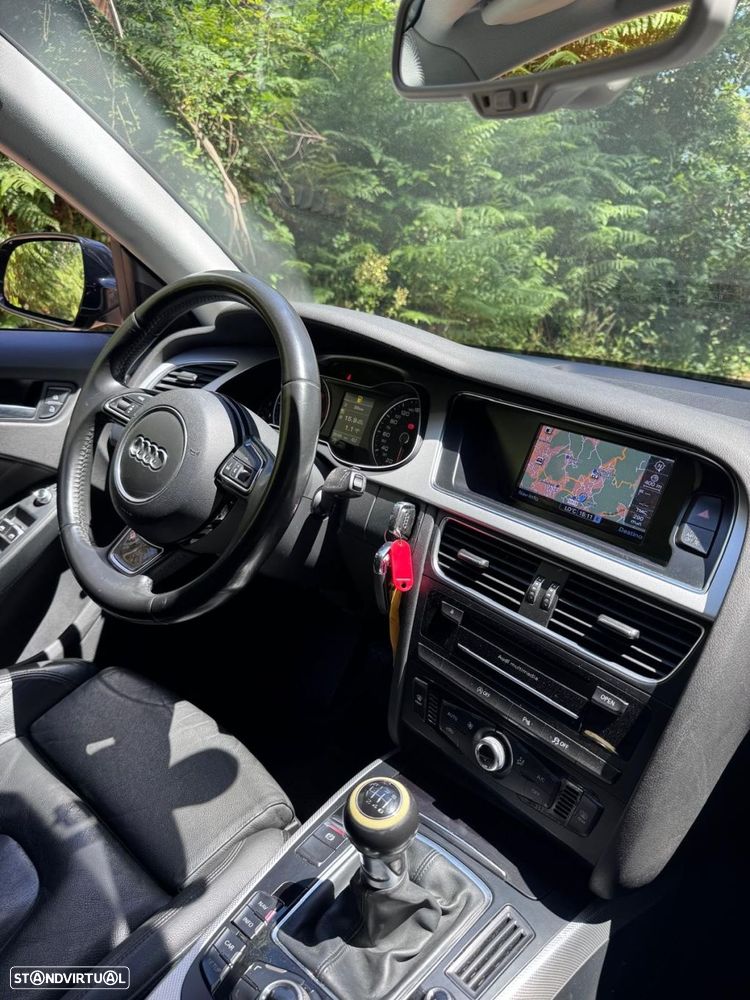 Audi A4 Avant 2.0 TDI Business Line Sport - 25