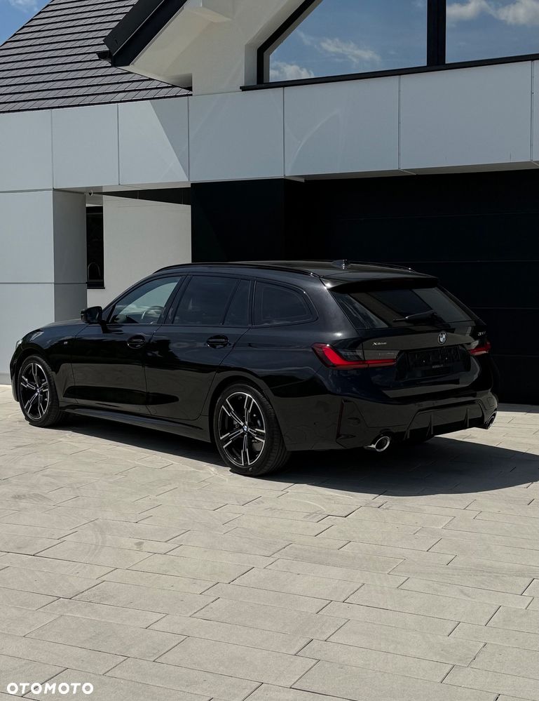 BMW Seria 3 330i xDrive M Sport sport - 12