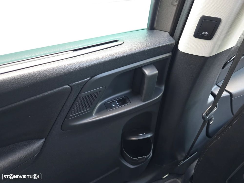 VW Sharan 2.0 TDI Highline DSG - 48