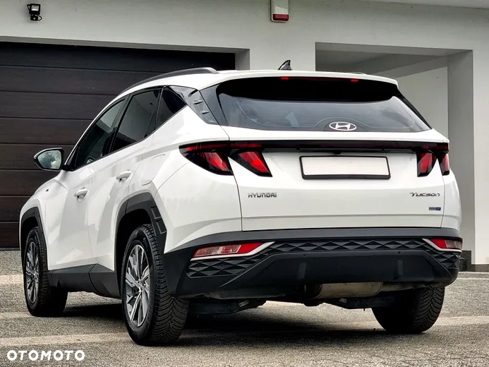 Hyundai Tucson 1.6 CRDi 48V-Hybrid 2WD DCT Select - 11