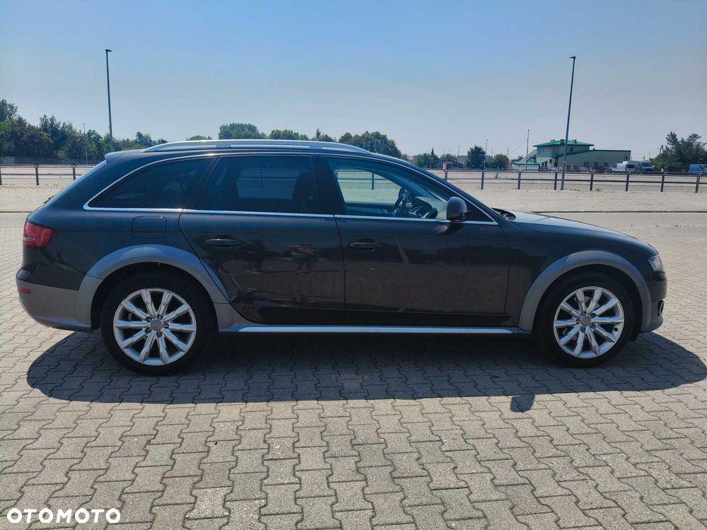 Audi A4 Allroad - 8