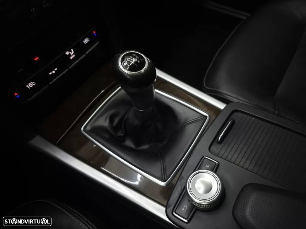 Mercedes-Benz E 250 CDi Avantgarde BE - 37
