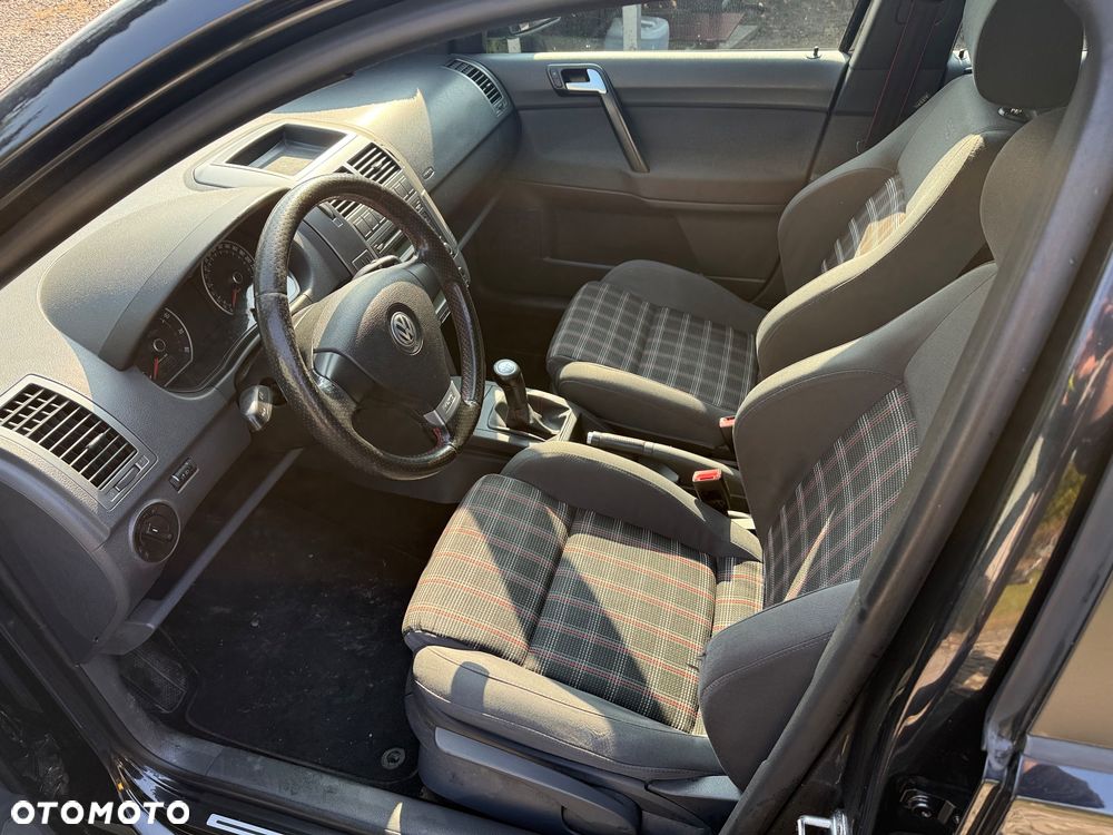 Volkswagen Polo 1.8 GTI - 2