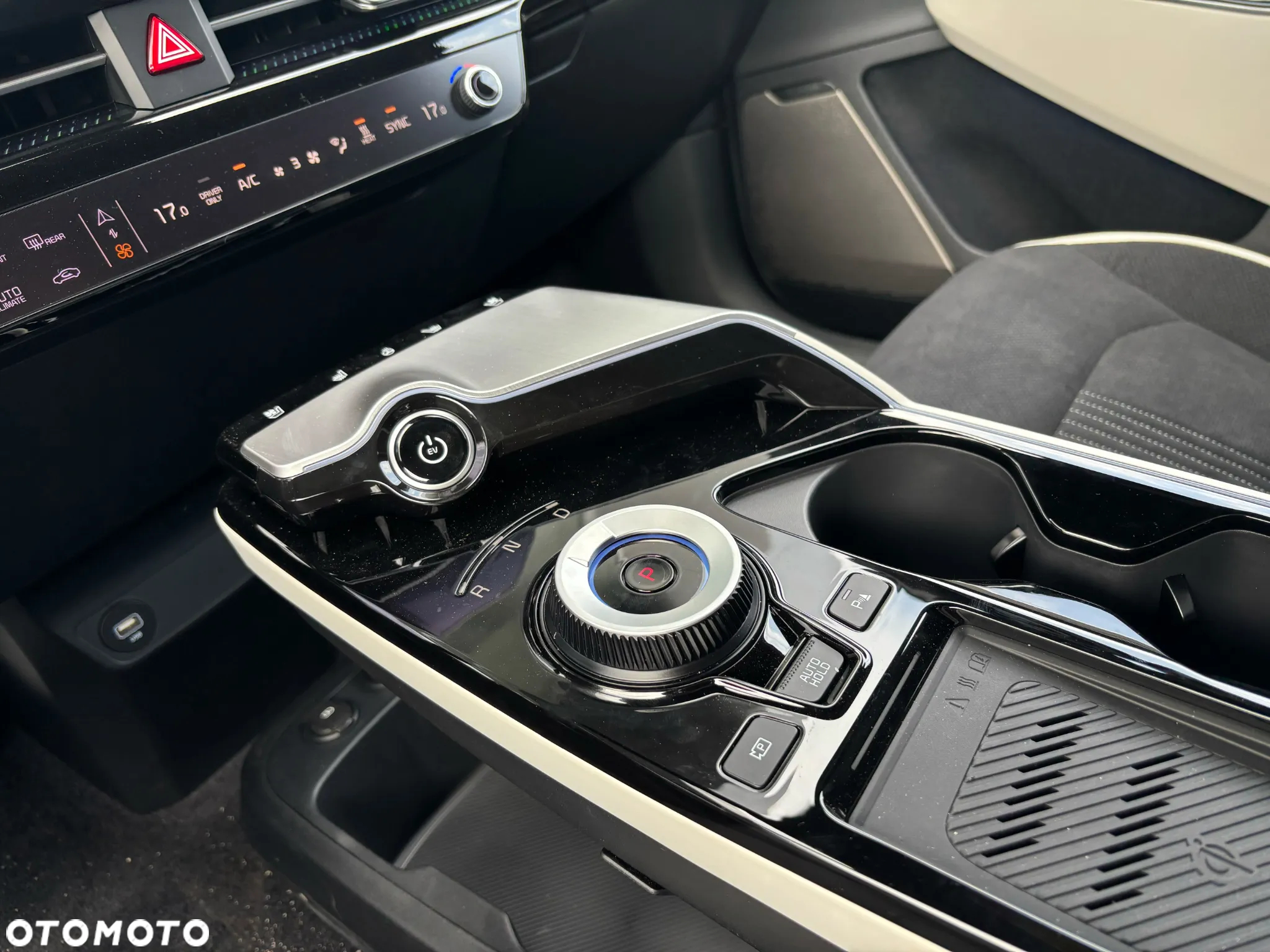 Kia EV6 77.4kWh GT-Line AWD - 12