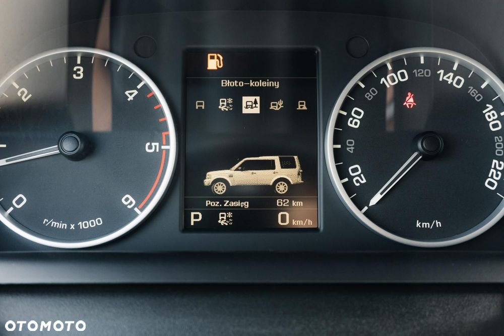 Land Rover Discovery - 30