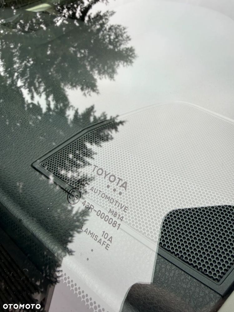 Toyota RAV4 2.2 D-4D Prestige - 27