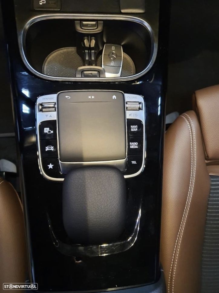Mercedes-Benz A 180 - 9