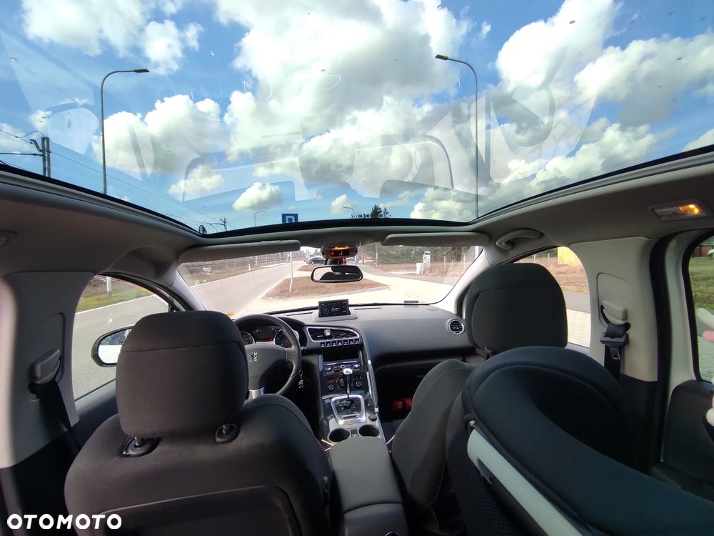Peugeot 3008 2.0 HDi Allure - 2