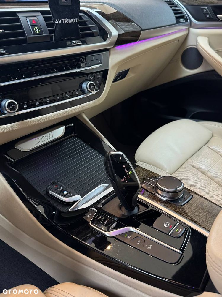 BMW X3 xDrive30i xLine - 10