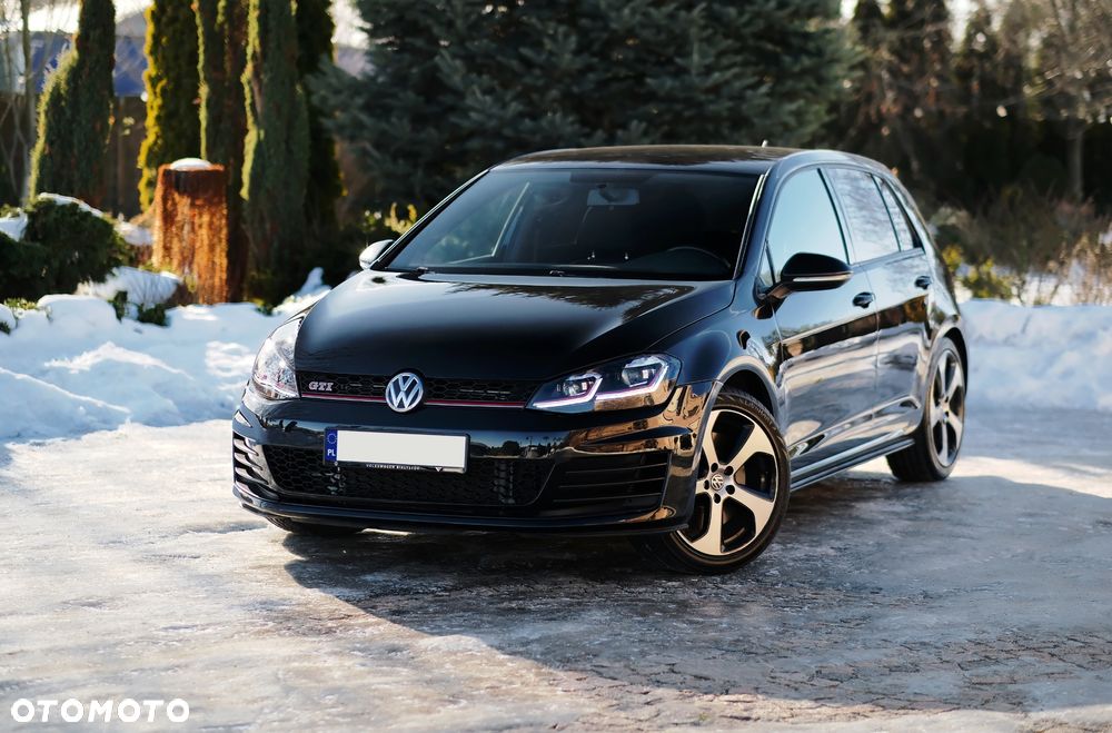 Volkswagen Golf GTI Performance BlueMotion Technology DSG - 10