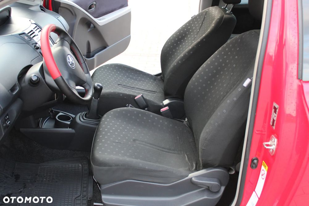 Toyota Yaris 1.0 VVT-i Sol - 14