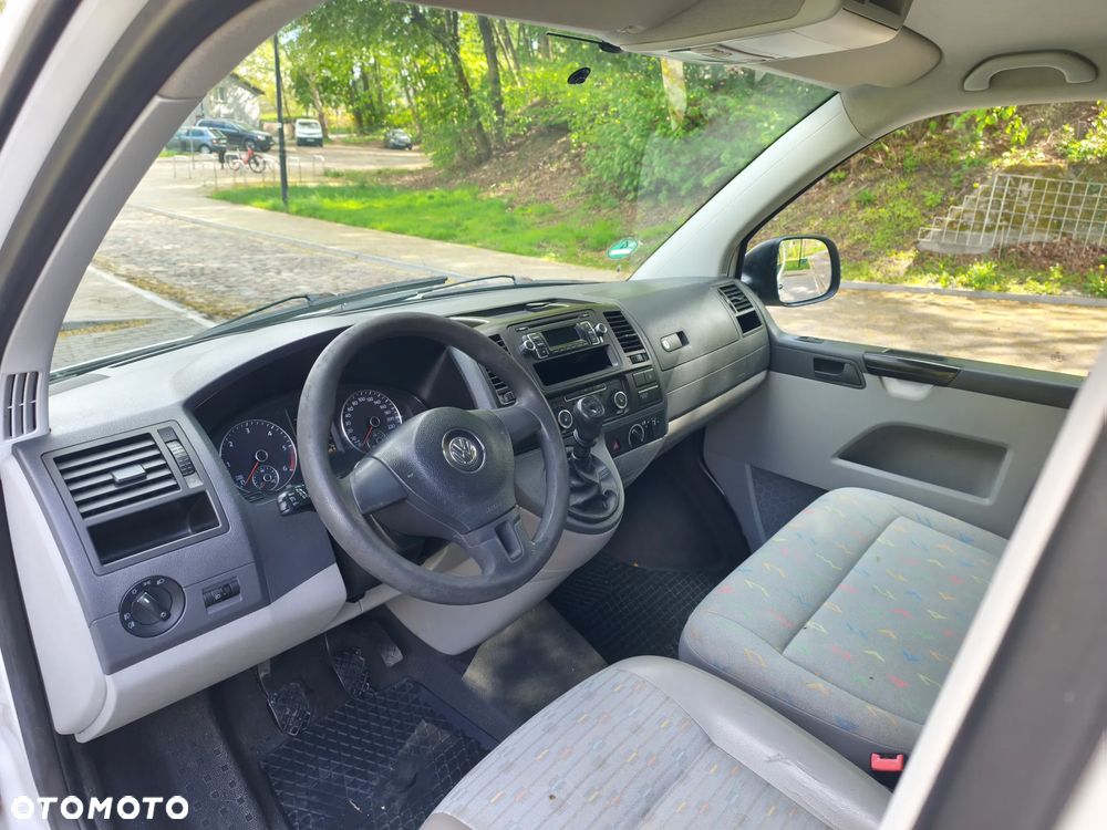 Volkswagen Transporter - 10