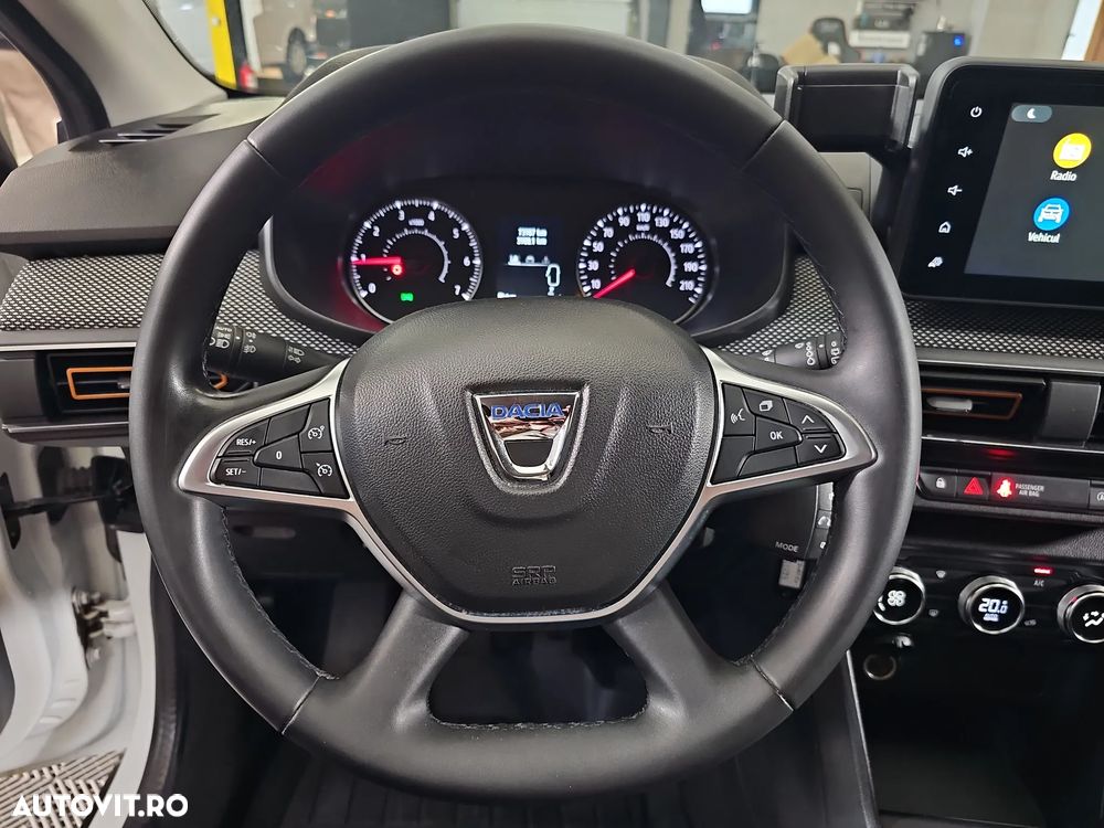 Dacia Sandero - 16