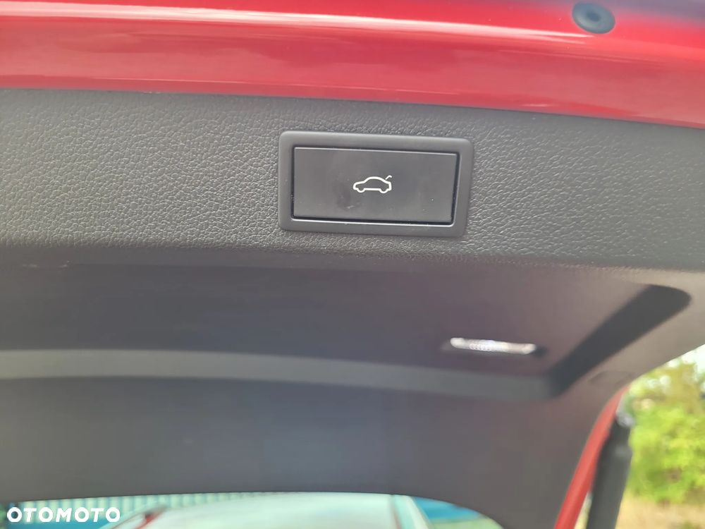 Skoda Superb 2.0 TDI DSG Sportline - 23