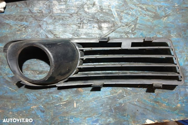 Grila proiector stanga 7M7853683A 7M7853683A Seat Alhambra 1 [facelif - 2