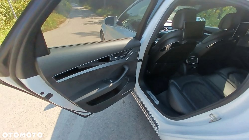 Audi A8 4.2 TDI DPF (clean diesel) quattro tiptronic Lang - 14