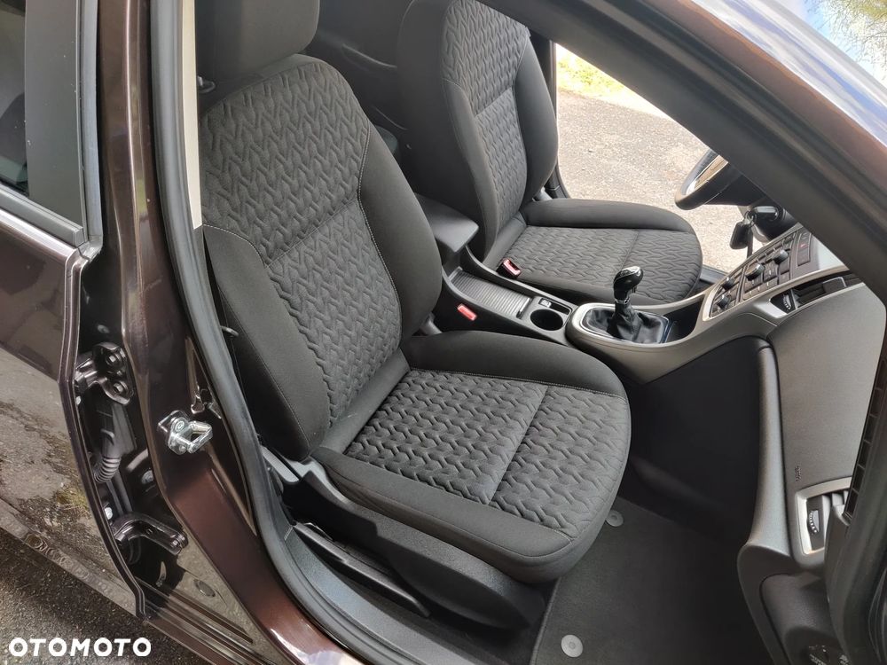 Opel Astra 1.4 T Active - 27