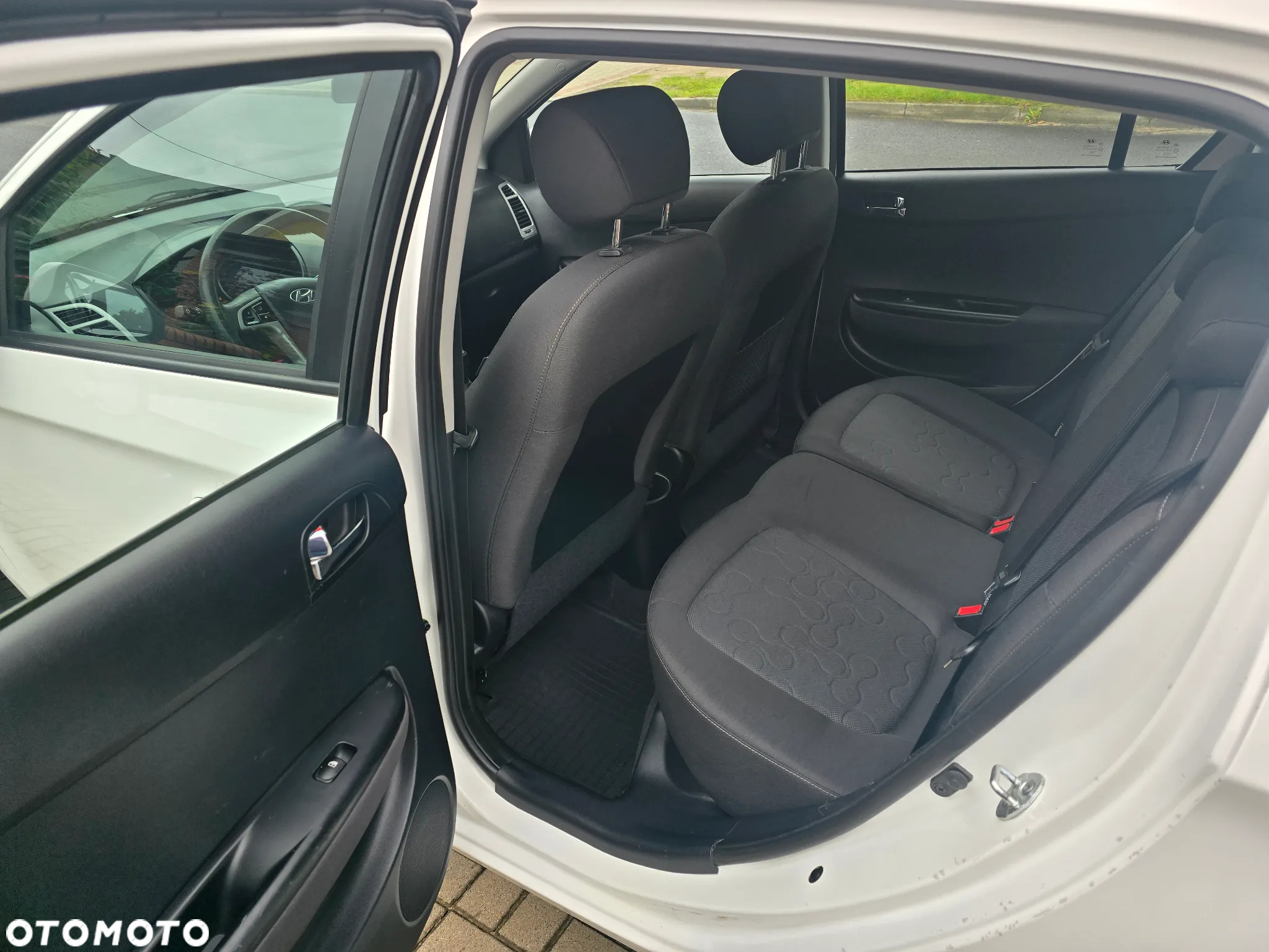 Hyundai i20 1.2 Intro Edition - 15