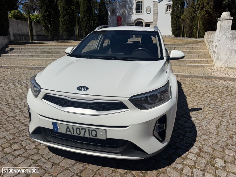 Kia Stonic 1.2 by FILA - 2