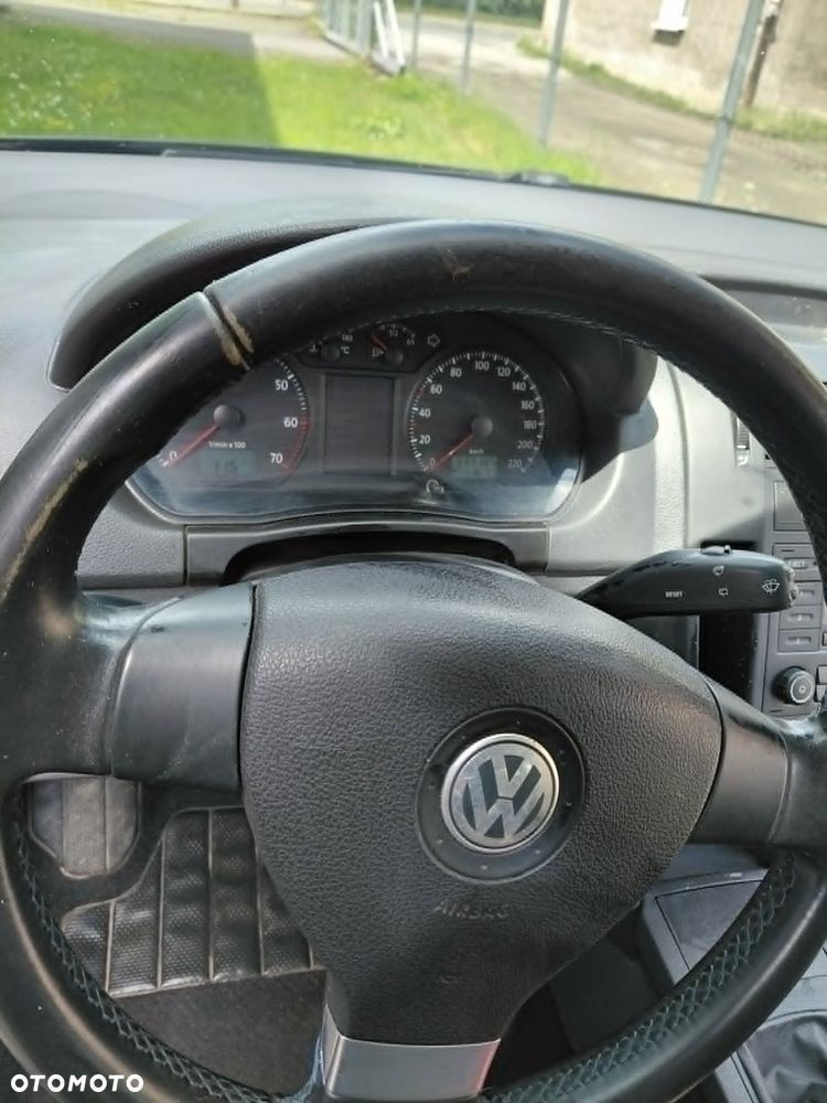 Volkswagen Polo - 10