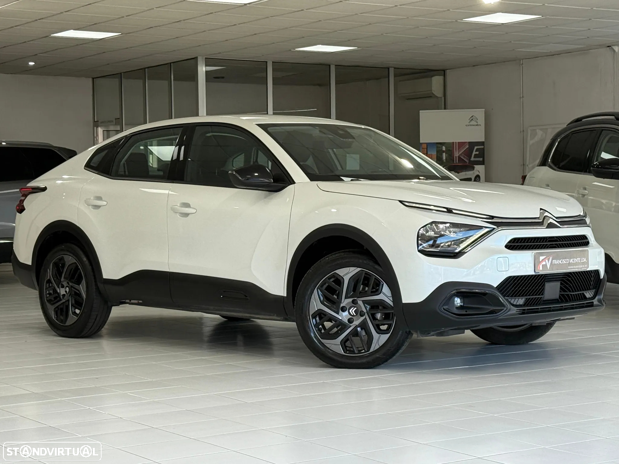 Citroën C4 X 1.2 PureTech Plus EAT8 - 34