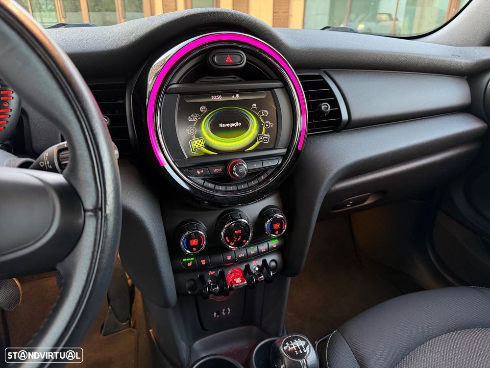 MINI Cabrio One - 11