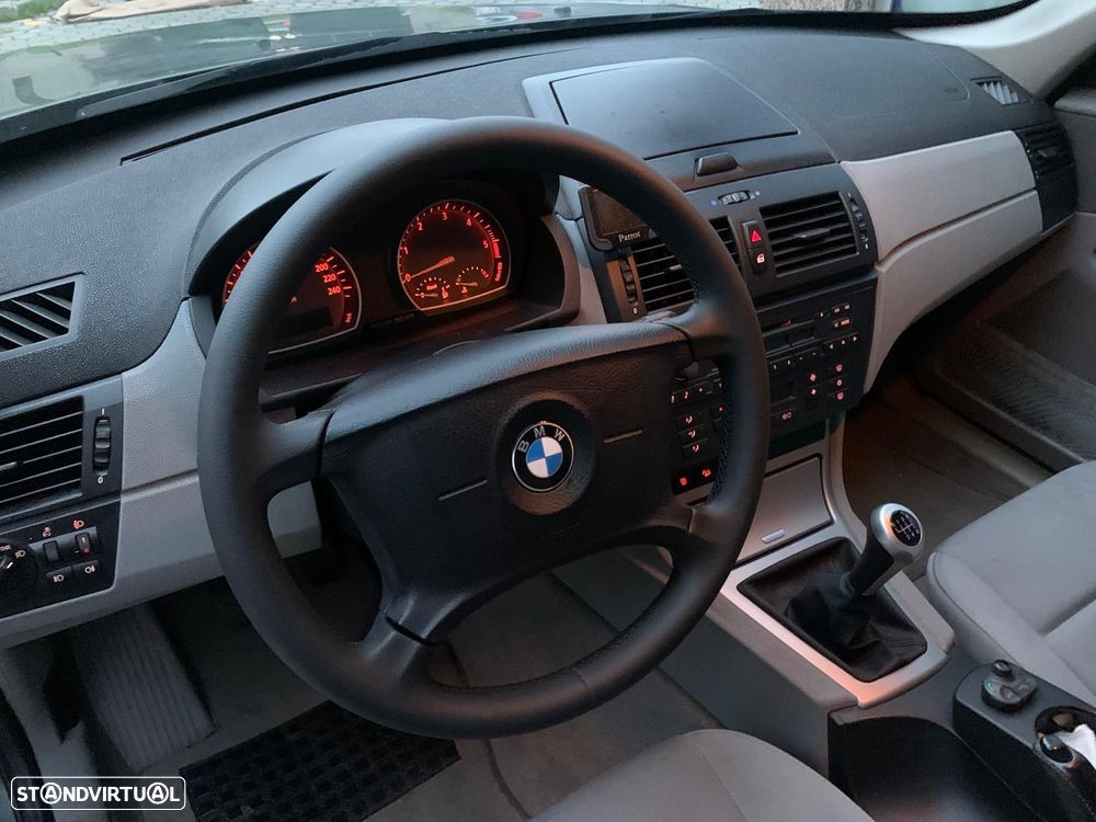 BMW X3 2.0 d - 6