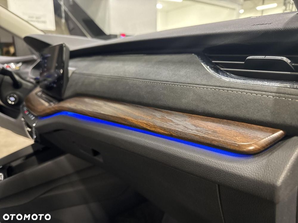 Skoda Octavia 2.0 TDI 4x4 Scout DSG - 32