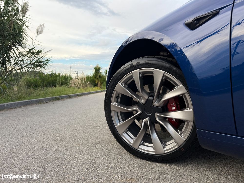 Tesla Model 3 Standard Range Plus RWD - 18