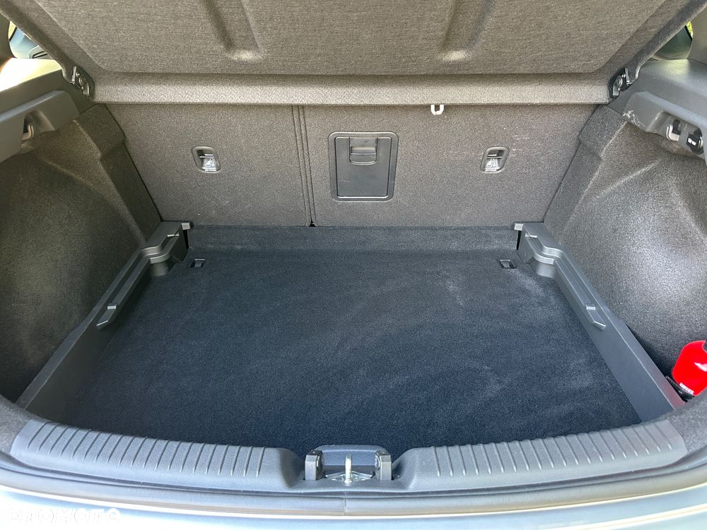Hyundai i30 1.5 DPI Comfort - 24