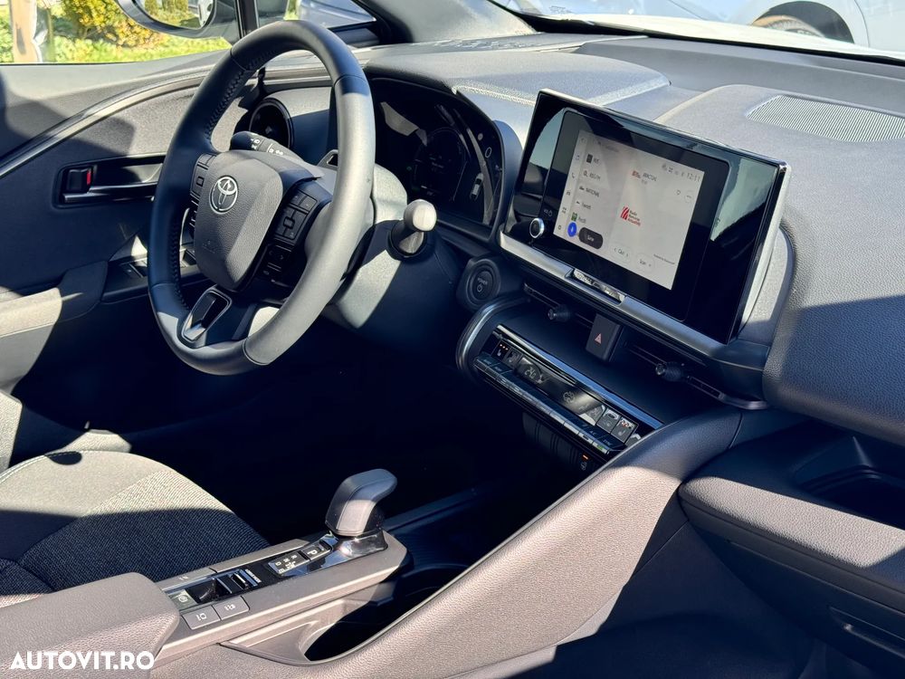 Toyota C-HR 2.0 HEV 180 CP 4x2 CVT Dynamic - 22