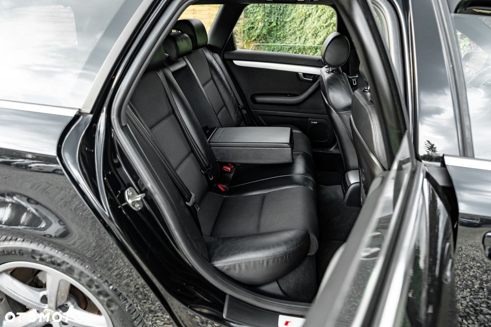 Audi A4 Avant 2.0 TDI DPF Quattro - 21