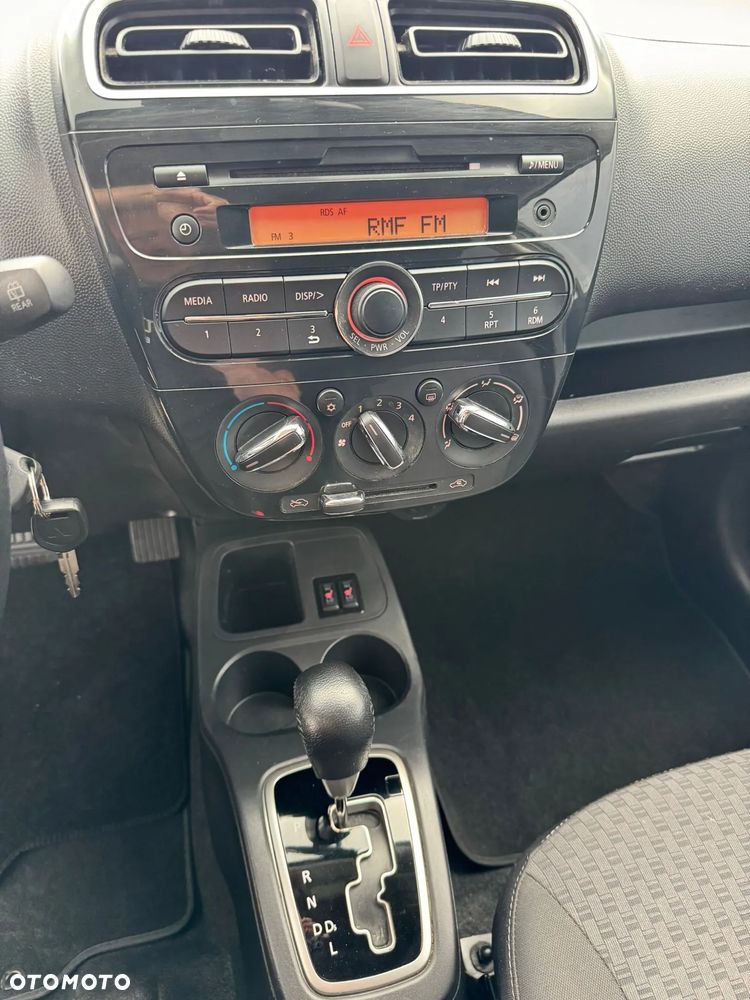 Mitsubishi Space Star 1.2 AS&G Intense CVT - 9