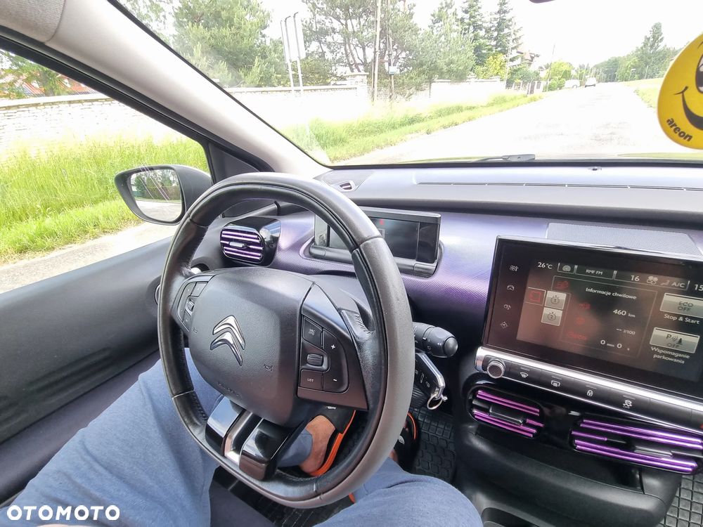 Citroën C4 Cactus 1.2 PureTech Shine Edition S&S - 28