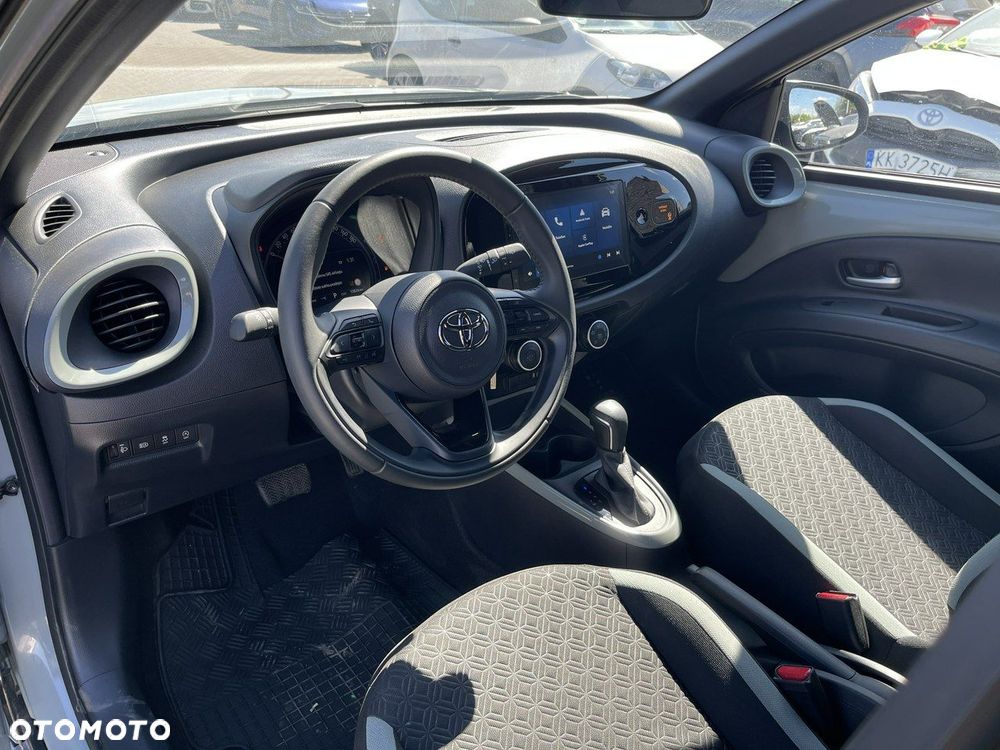 Toyota Aygo X 1.0 VVT-i Style CVT - 8