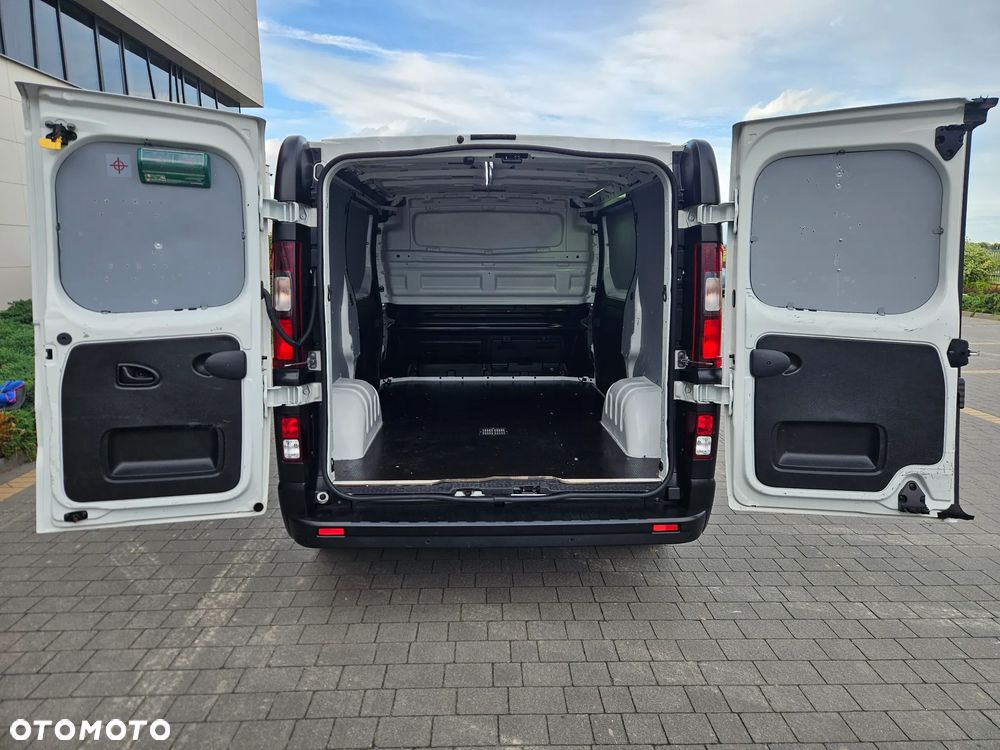 Renault Trafic Vivaro Talento - 27