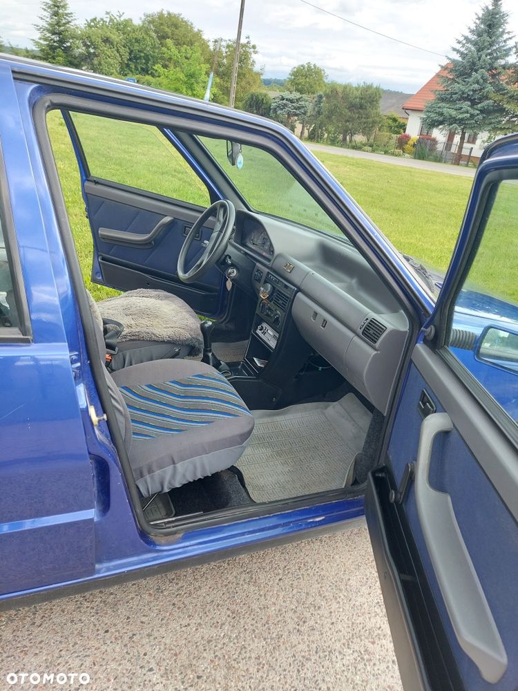 Fiat Uno - 5
