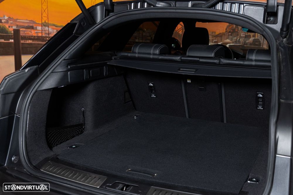 Land Rover Range Rover Velar 2.0 D200 AWD R-Dynamic - 11