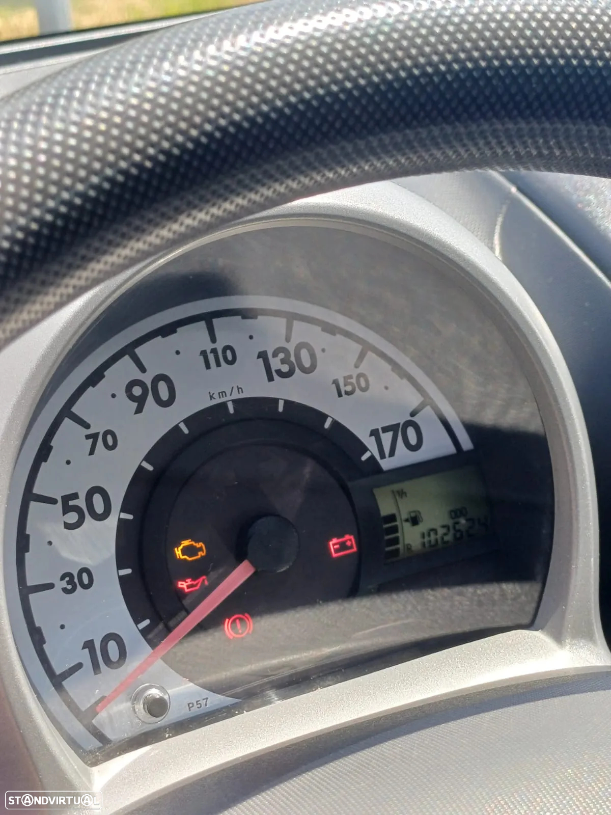 Peugeot 107 1.0 Urban - 7