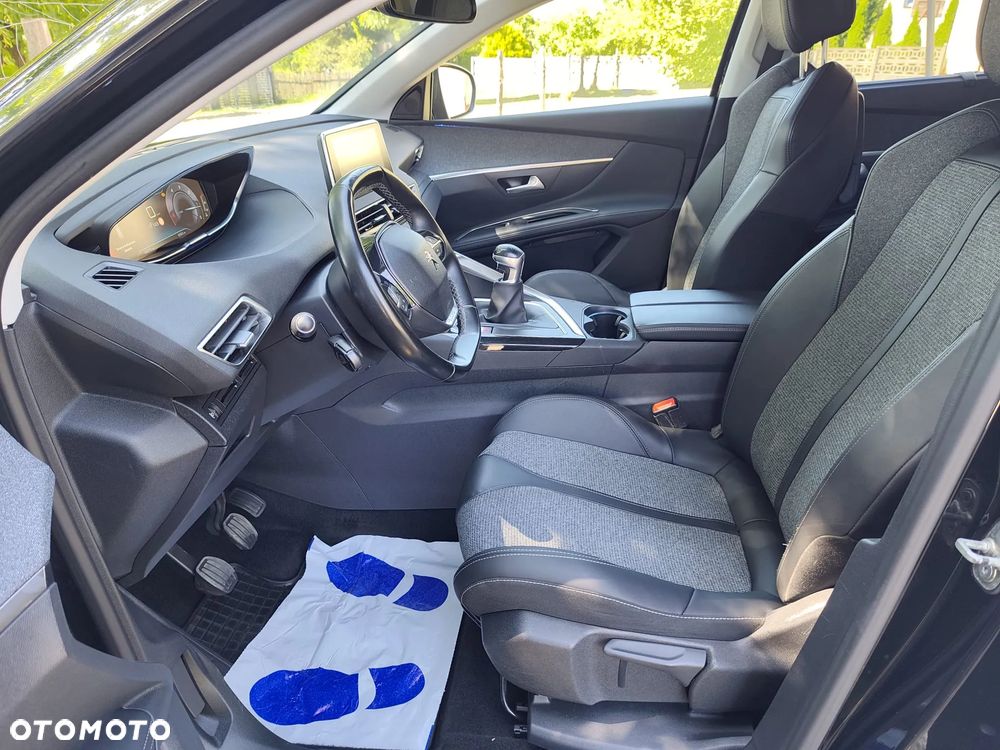 Peugeot 5008 BlueHDi 130 Allure - 15