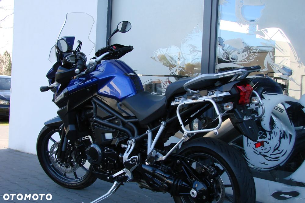 Triumph Tiger - 8