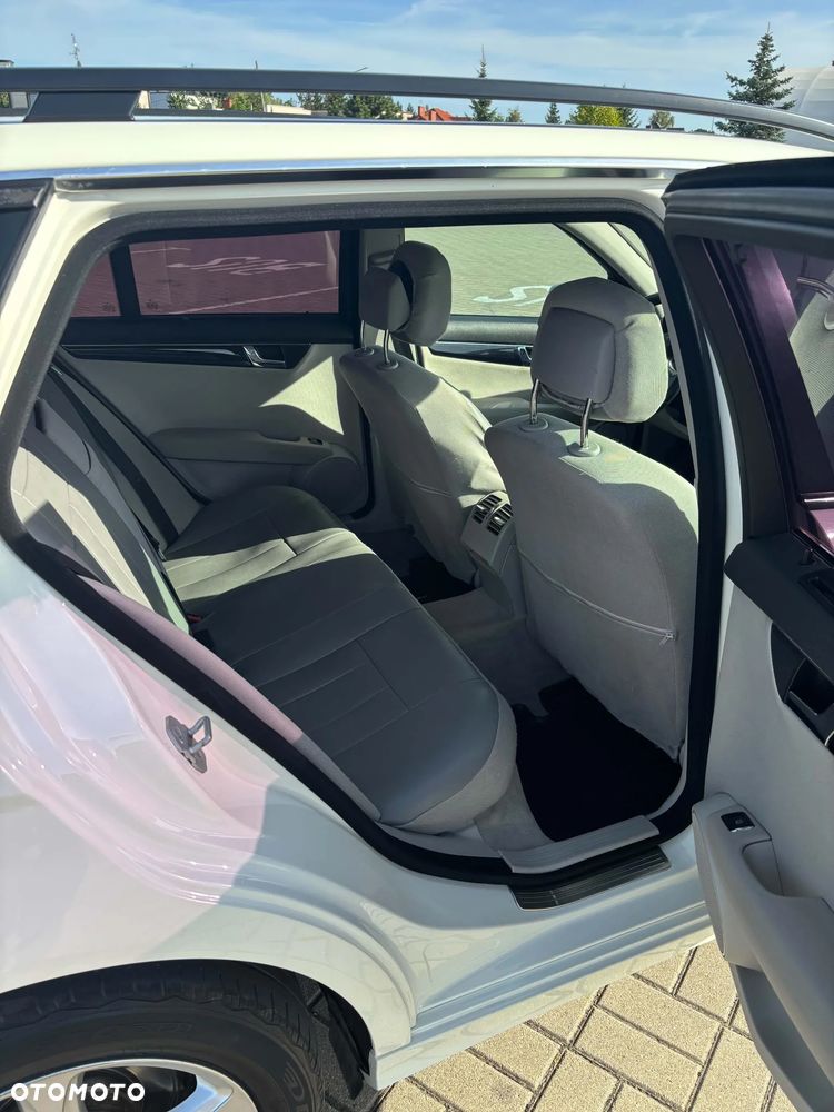 Mercedes-Benz Klasa C - 12