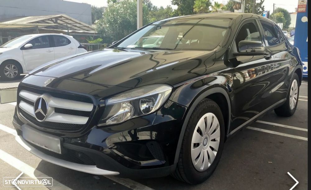 Mercedes-Benz GLA 180 d - 1