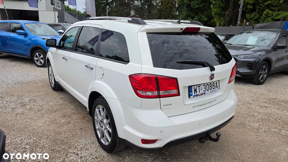 Fiat Freemont 2.0 Multijet 16V DPF Automatik Allrad Lounge - 4