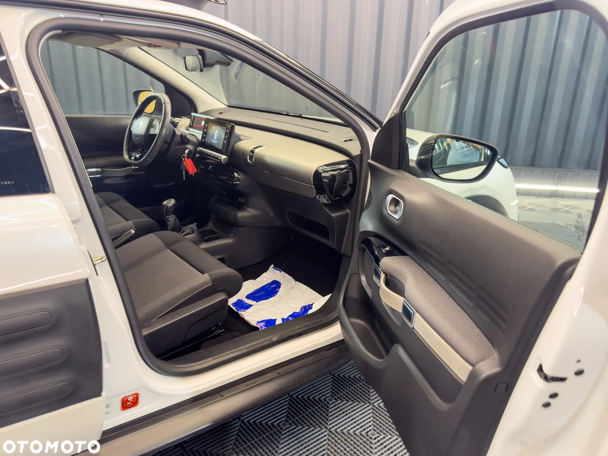 Citroën C4 Cactus 1.2 PureTech Live - 12