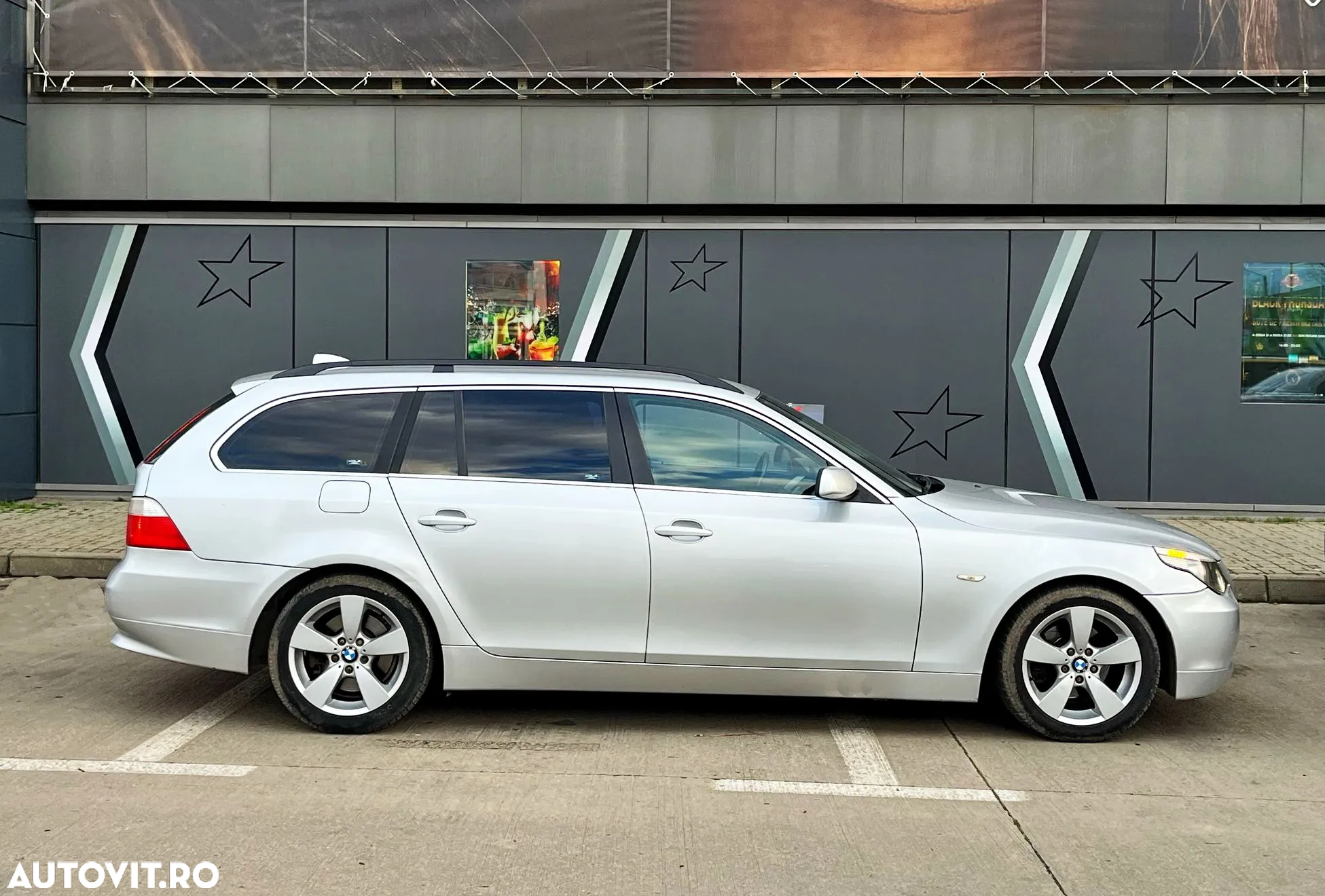 BMW Seria 5 525d Touring Edition Fleet - 11
